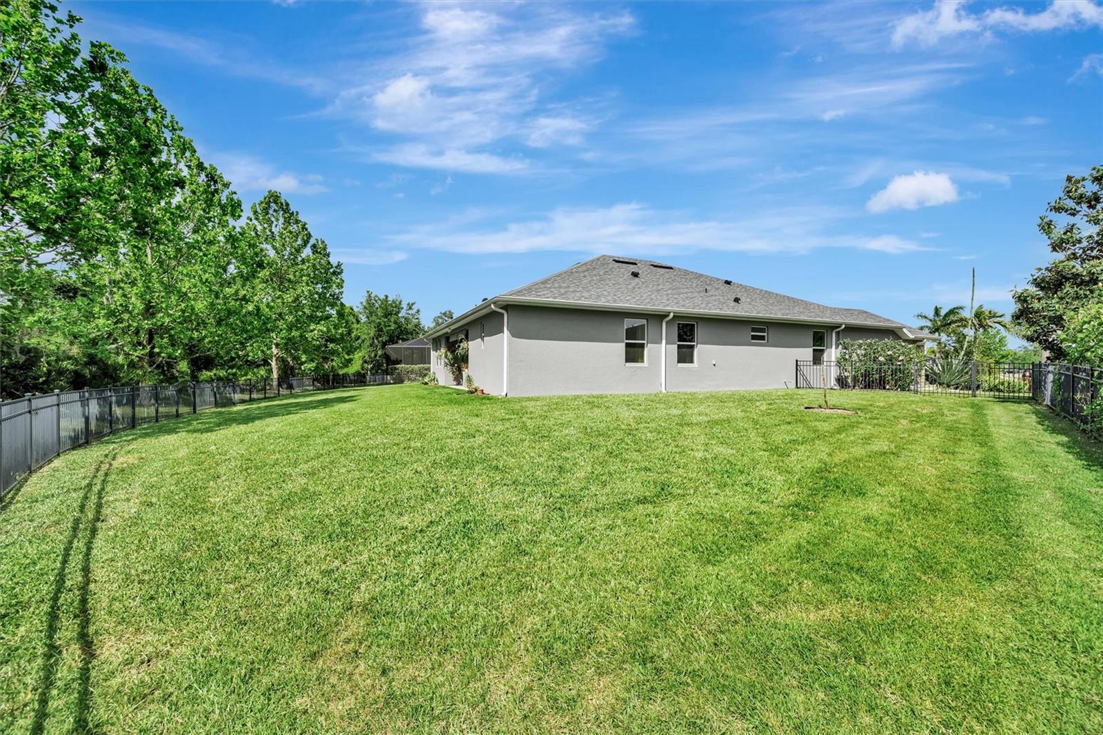 5804 49th Ct E Property Photo 53