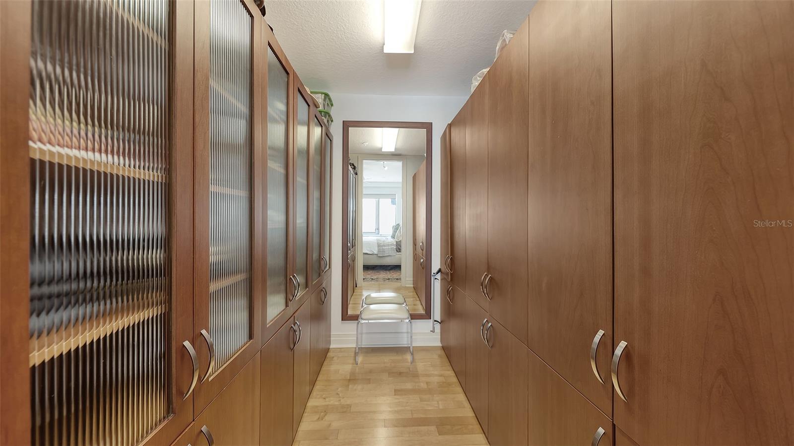 235 Cocoanut Ave #128e Property Photo 41