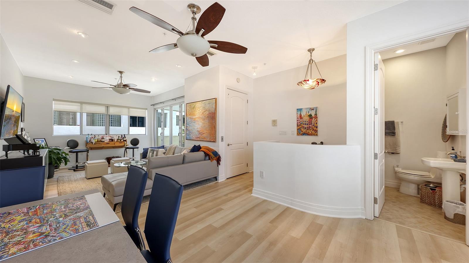 235 Cocoanut Ave #128e Property Photo 46