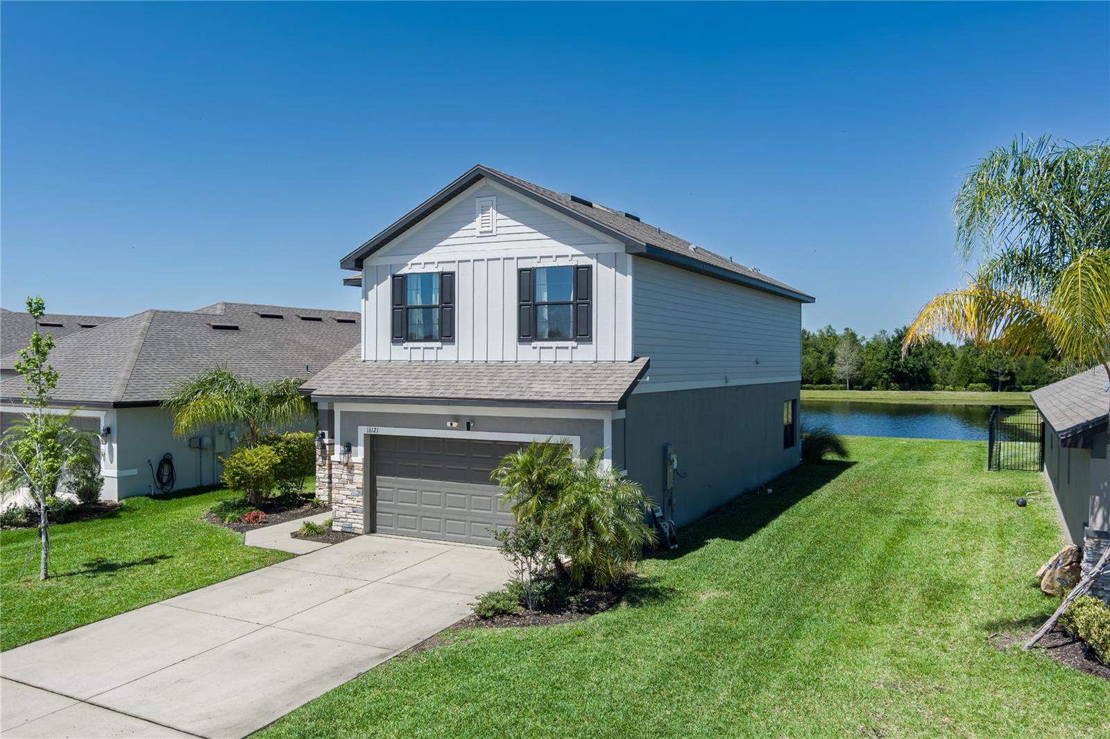 16121 61st Ln E Property Photo 3
