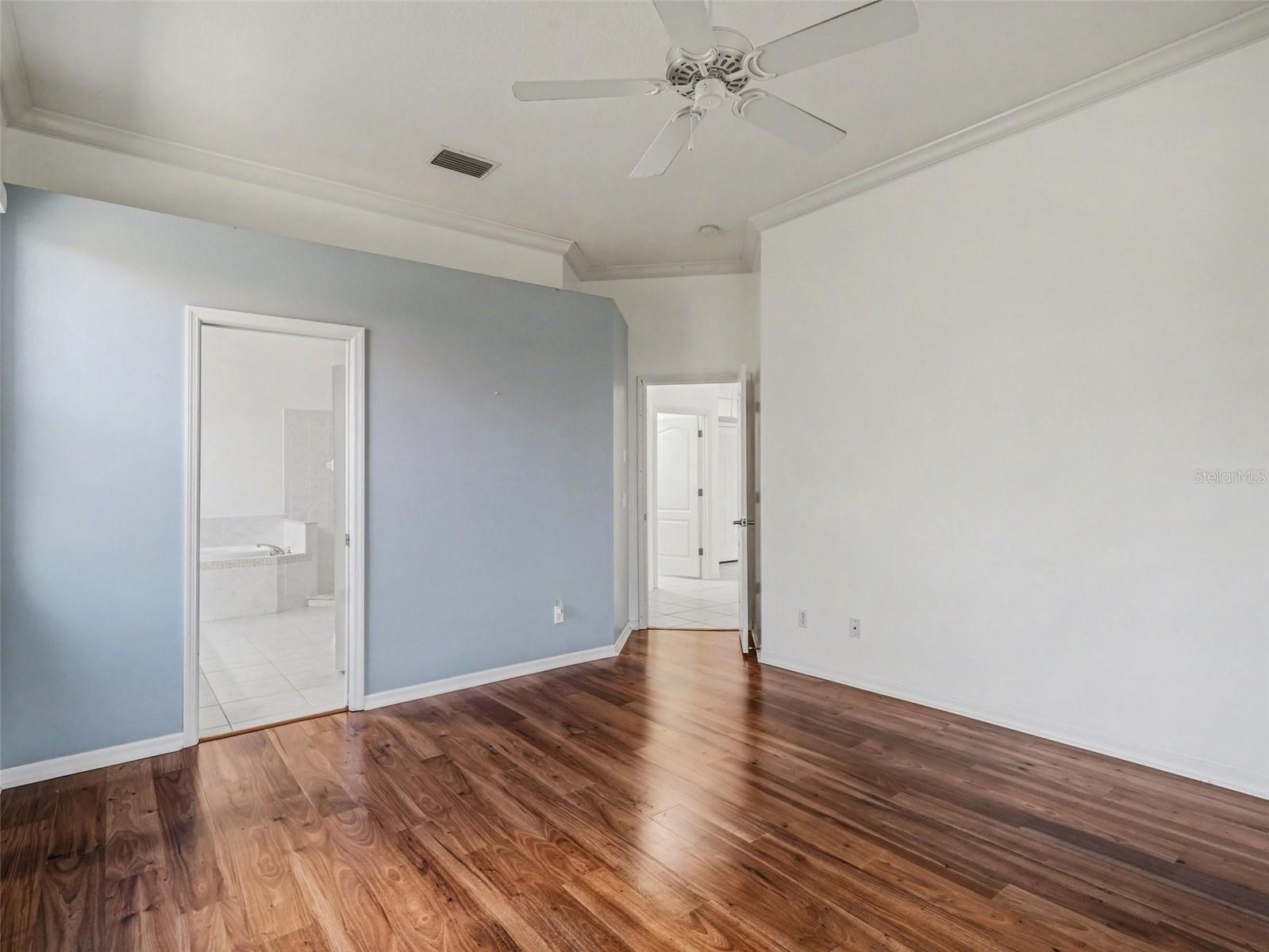 1361 New Forest Ln Property Photo 19