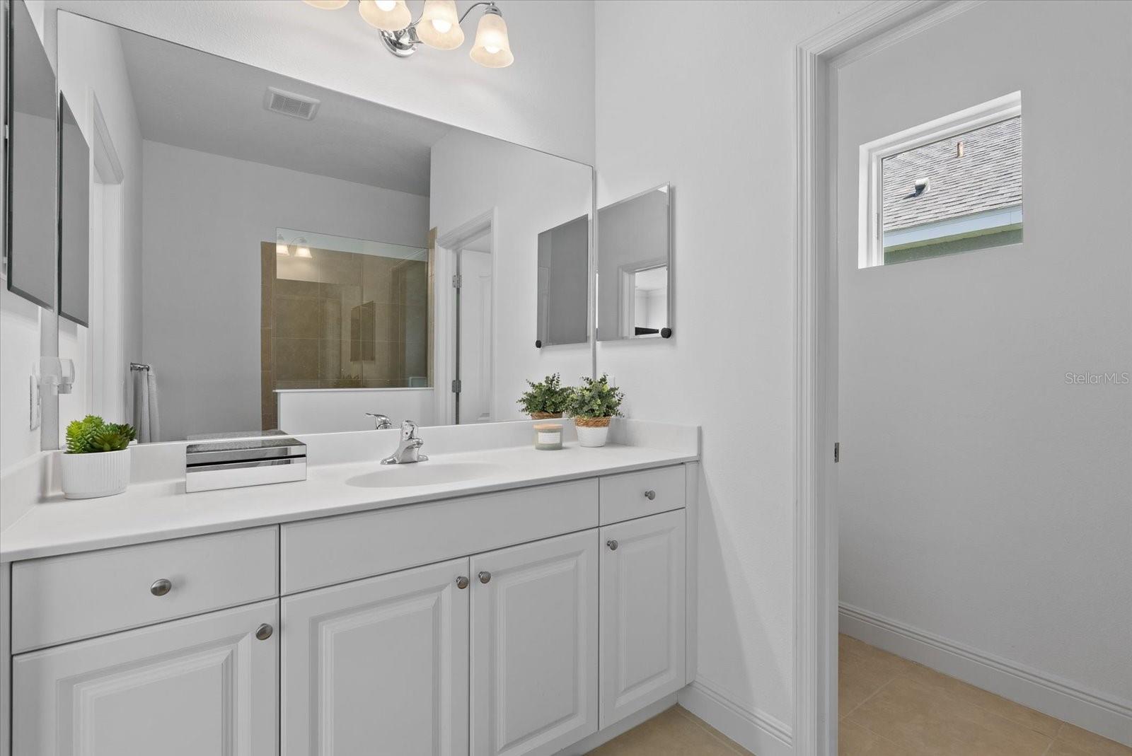 7526 Ridgelake Cir Property Photo 21
