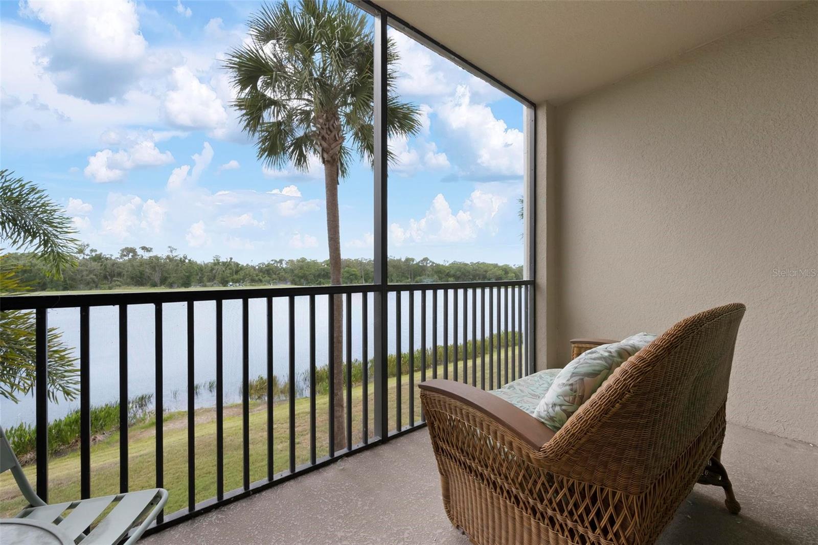 17704 Gawthrop Dr #205 Property Photo 24