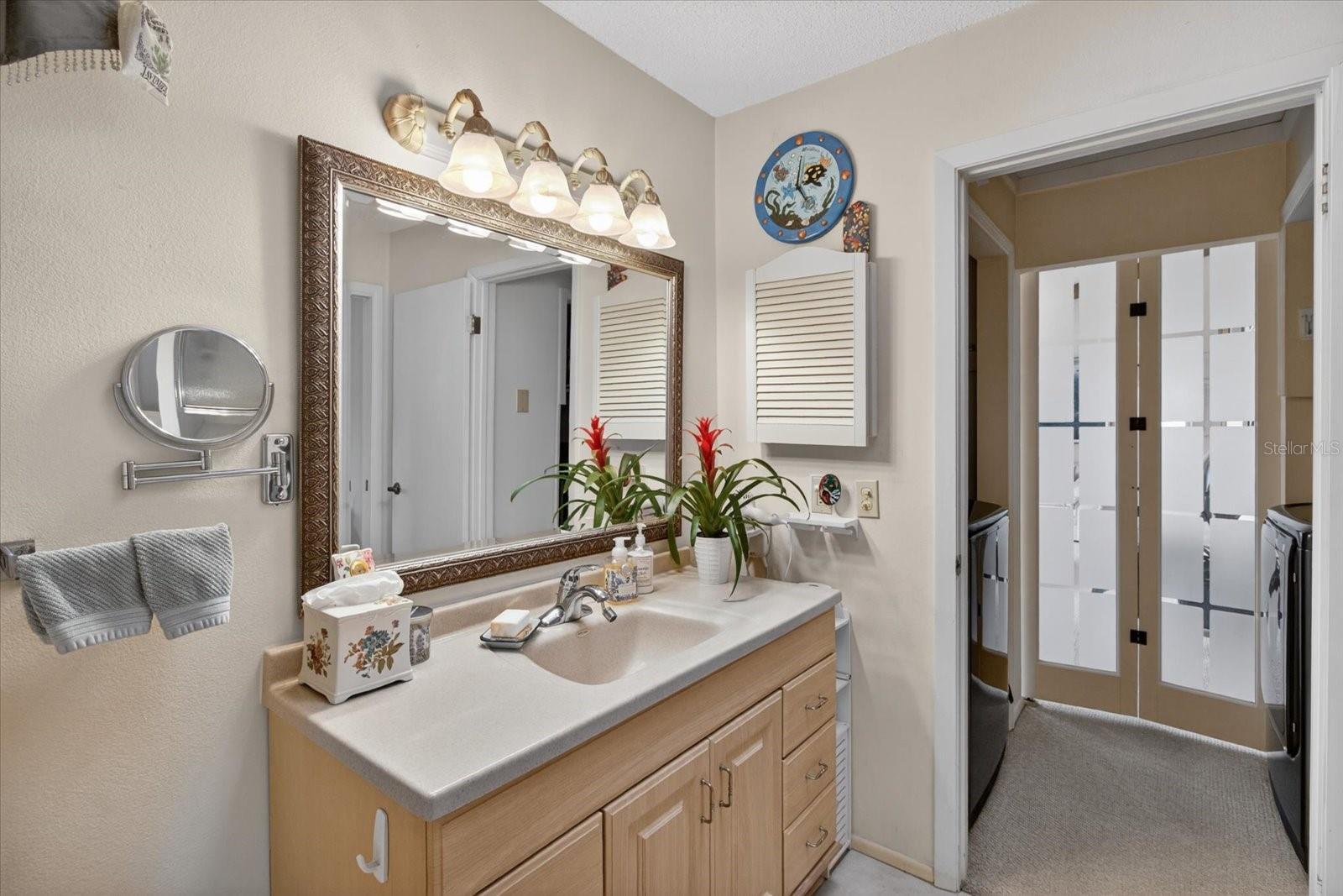 4190 Strombus Rd Property Photo 28