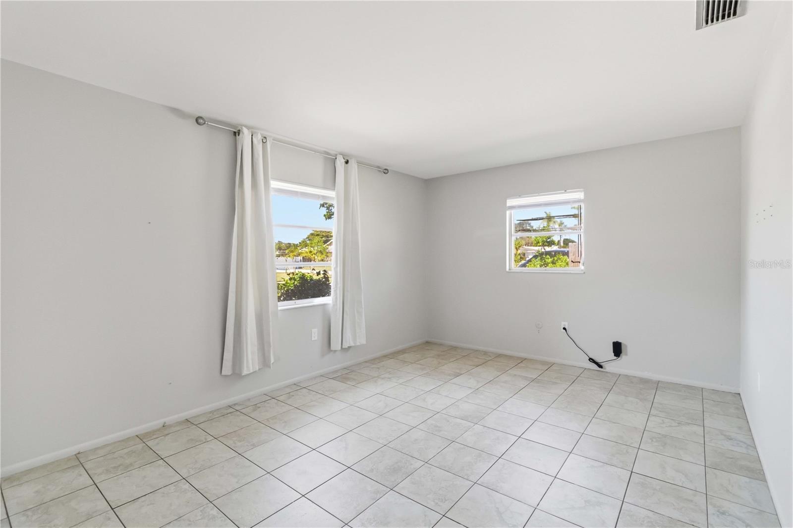 308 Lantana Ave Property Photo 16