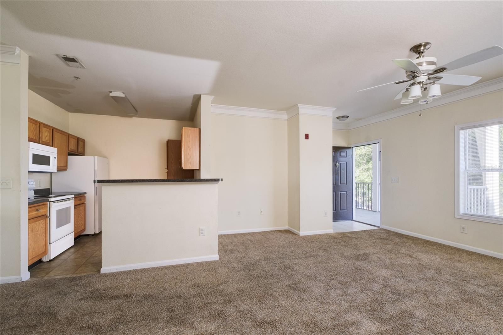 4802 51st St W #1015 Property Photo 4
