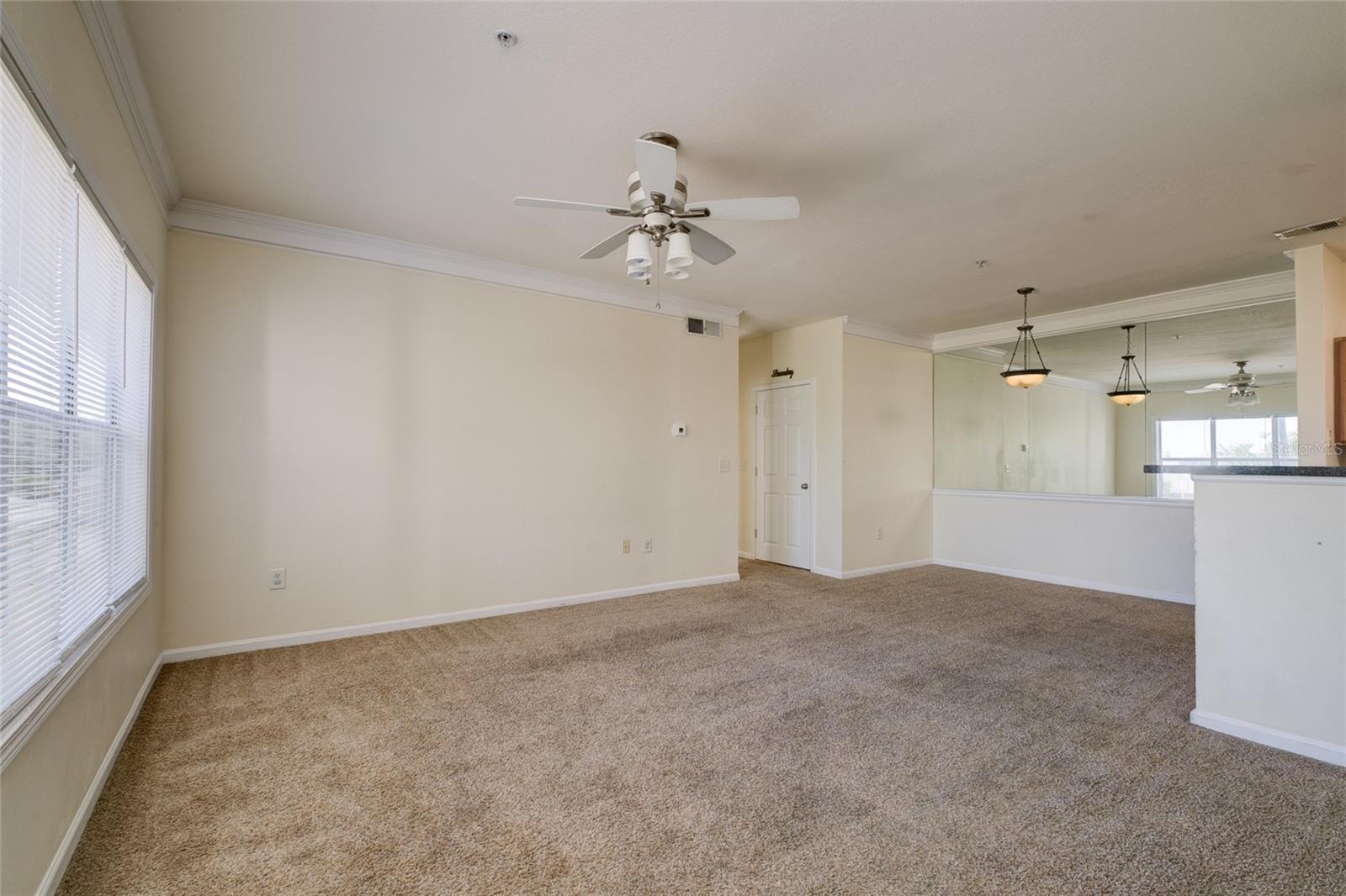 4802 51st St W #1015 Property Photo 6