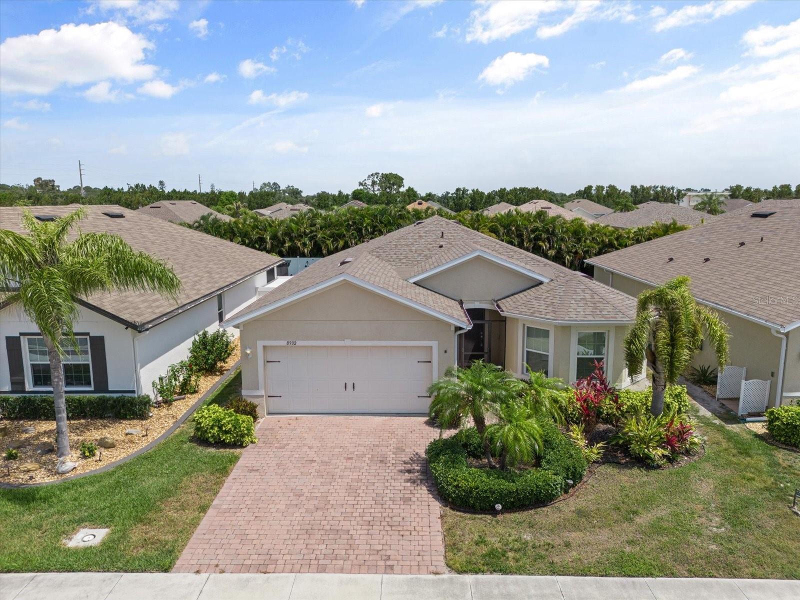 8932 Excelsior Pl Property Photo 1
