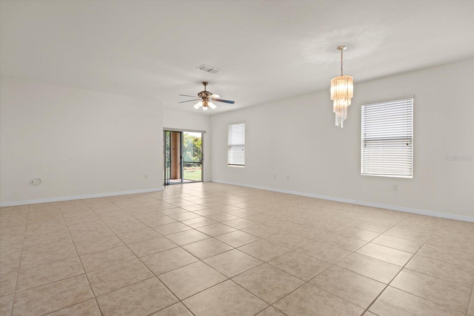 8932 Excelsior Pl Property Photo 13