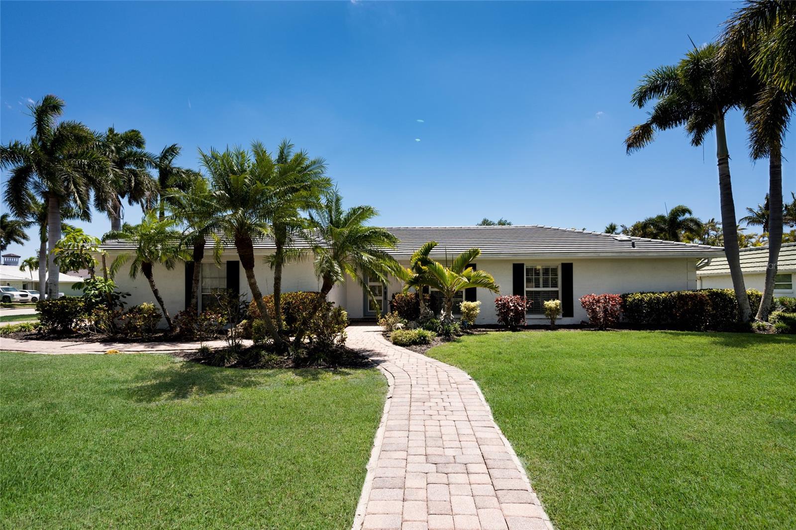 430 Bird Key Dr Property Photo 1