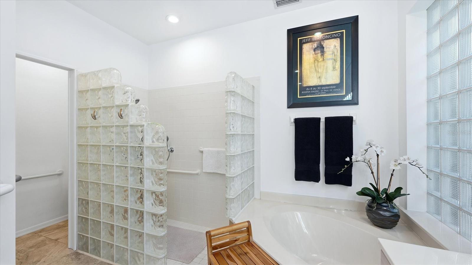 8009 Hampton Ct Property Photo 20