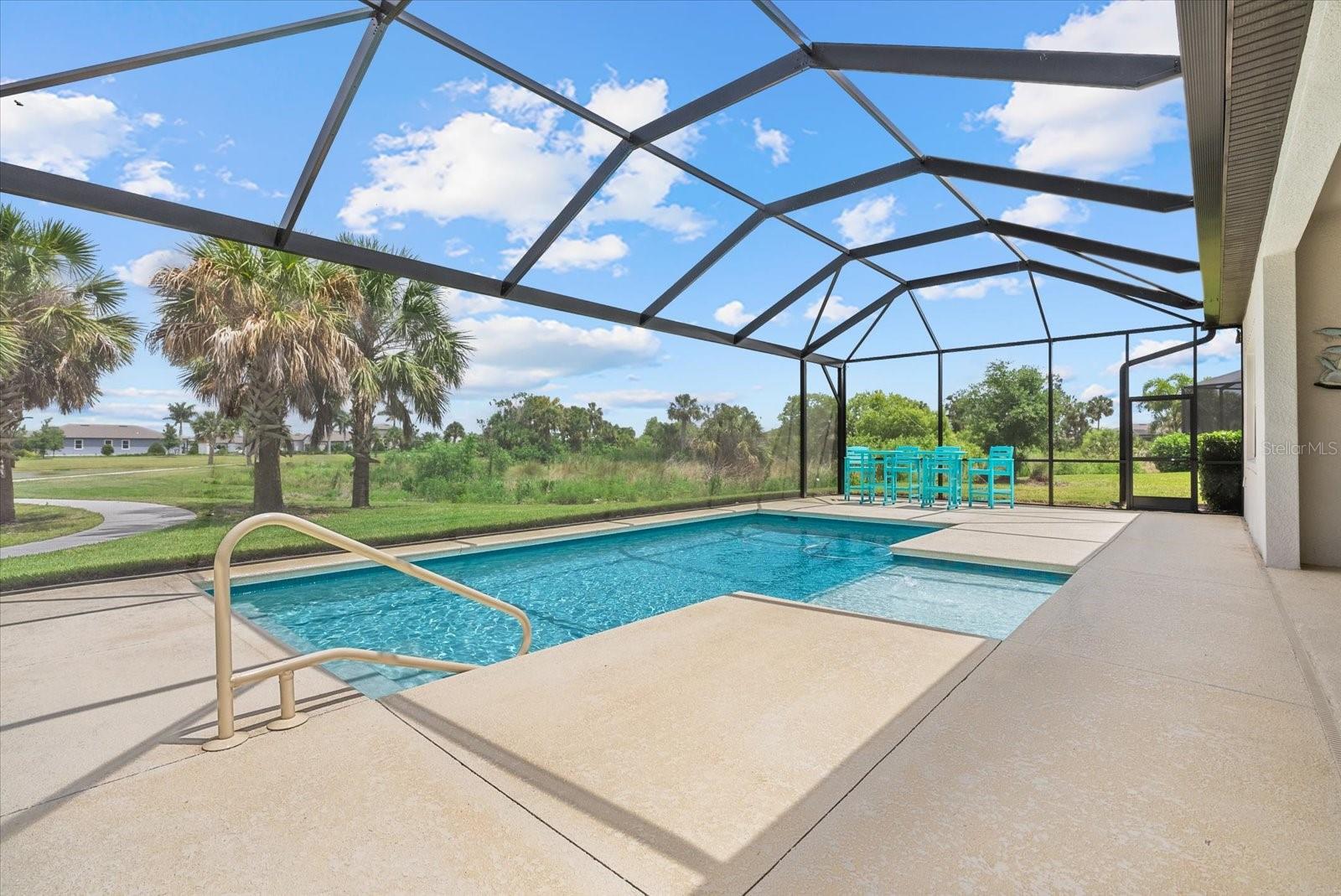 8510 Coastal Palms Gln Property Photo 37