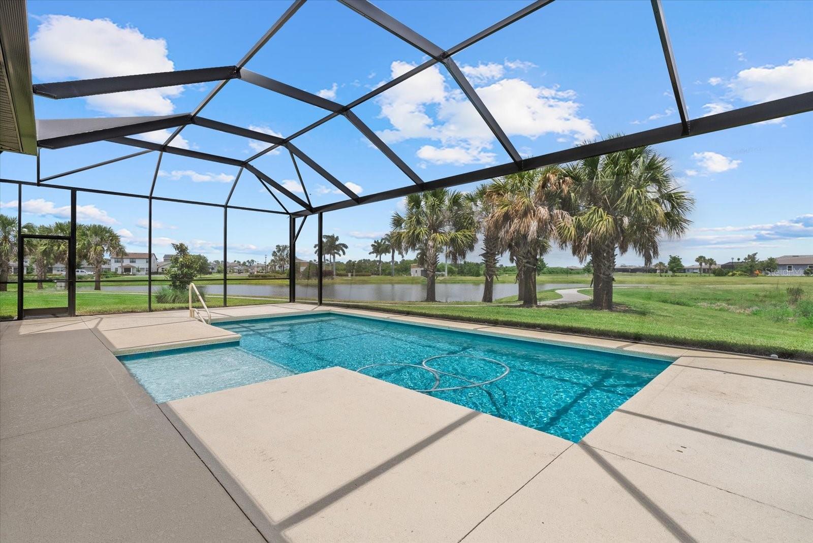 8510 Coastal Palms Gln Property Photo 40