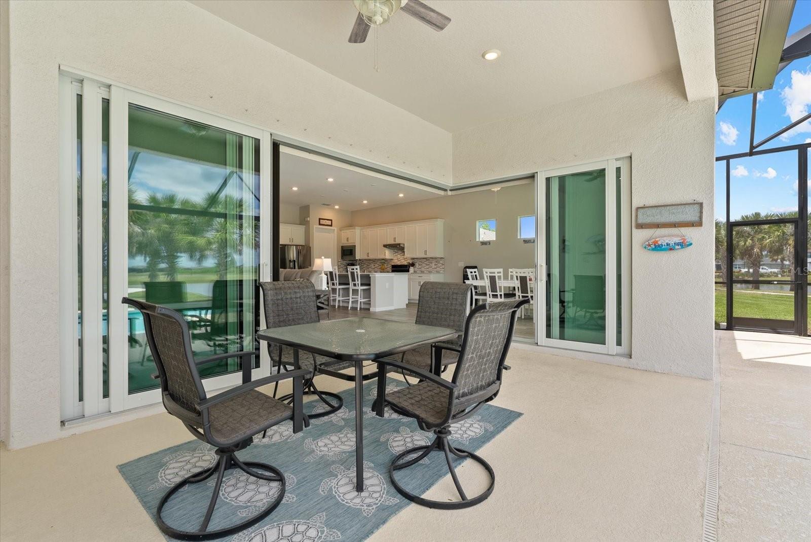 8510 Coastal Palms Gln Property Photo 42