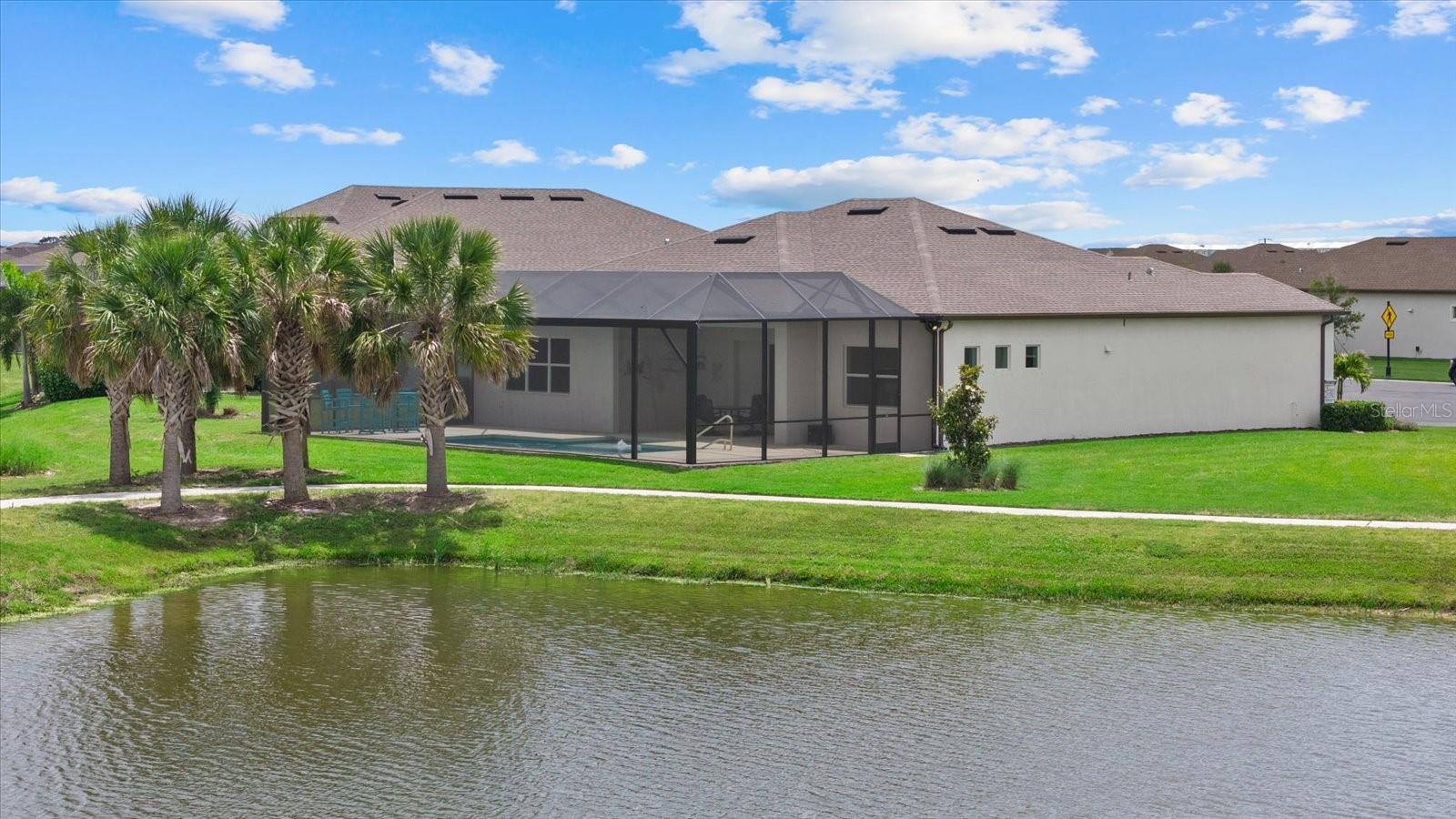 8510 Coastal Palms Gln Property Photo 55
