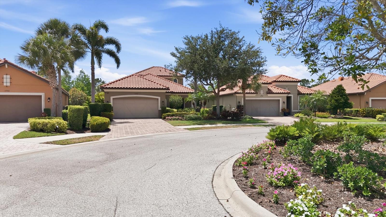 12762 Del Corso Loop Property Photo 2