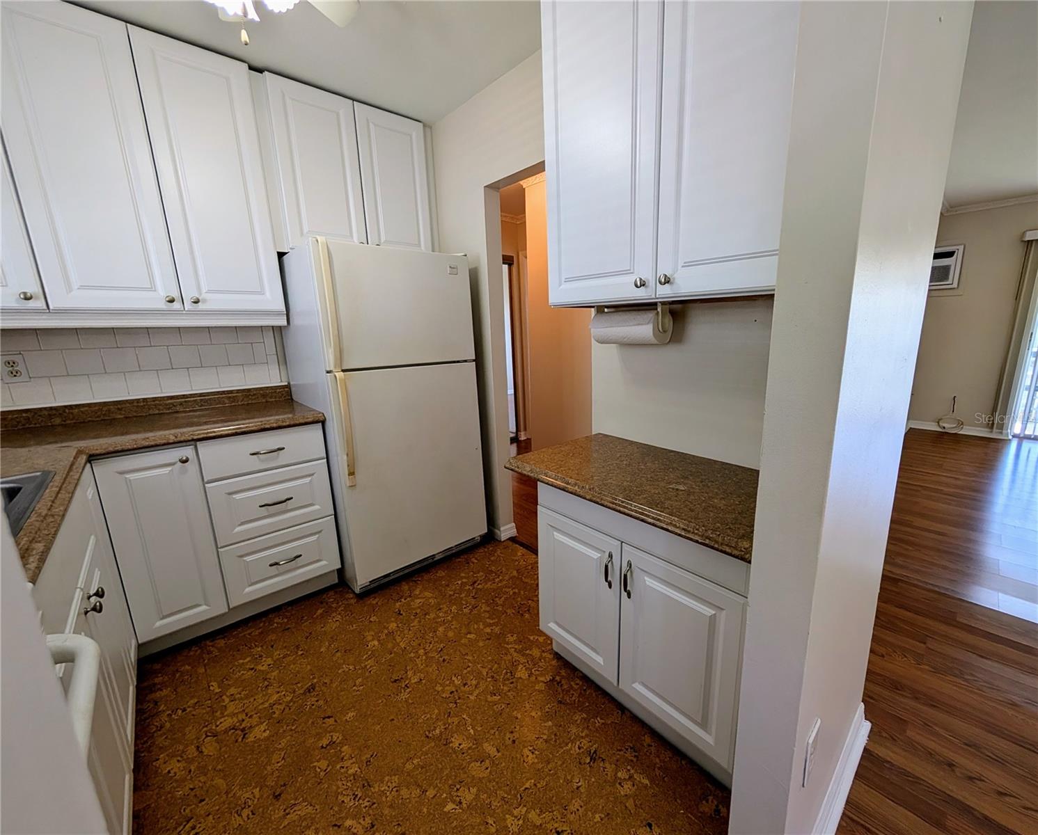 1840 Sunny Dr #d-36 Property Photo 8