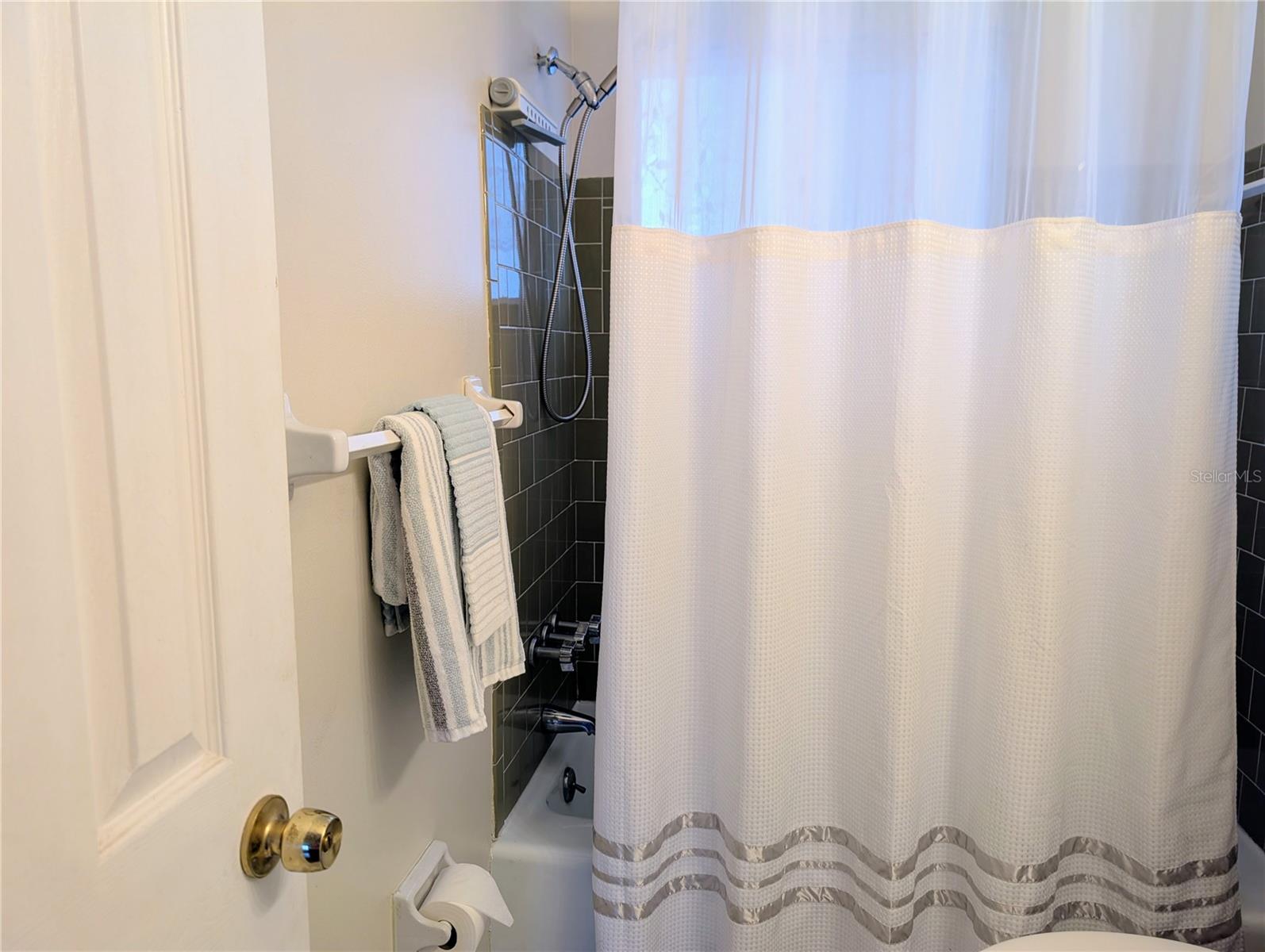 1840 Sunny Dr #d-36 Property Photo 14