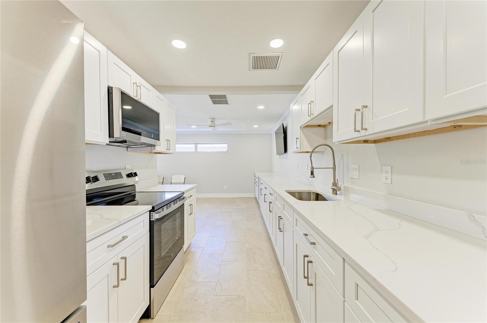 1218 Moonmist Cir #s2 Property Photo 55