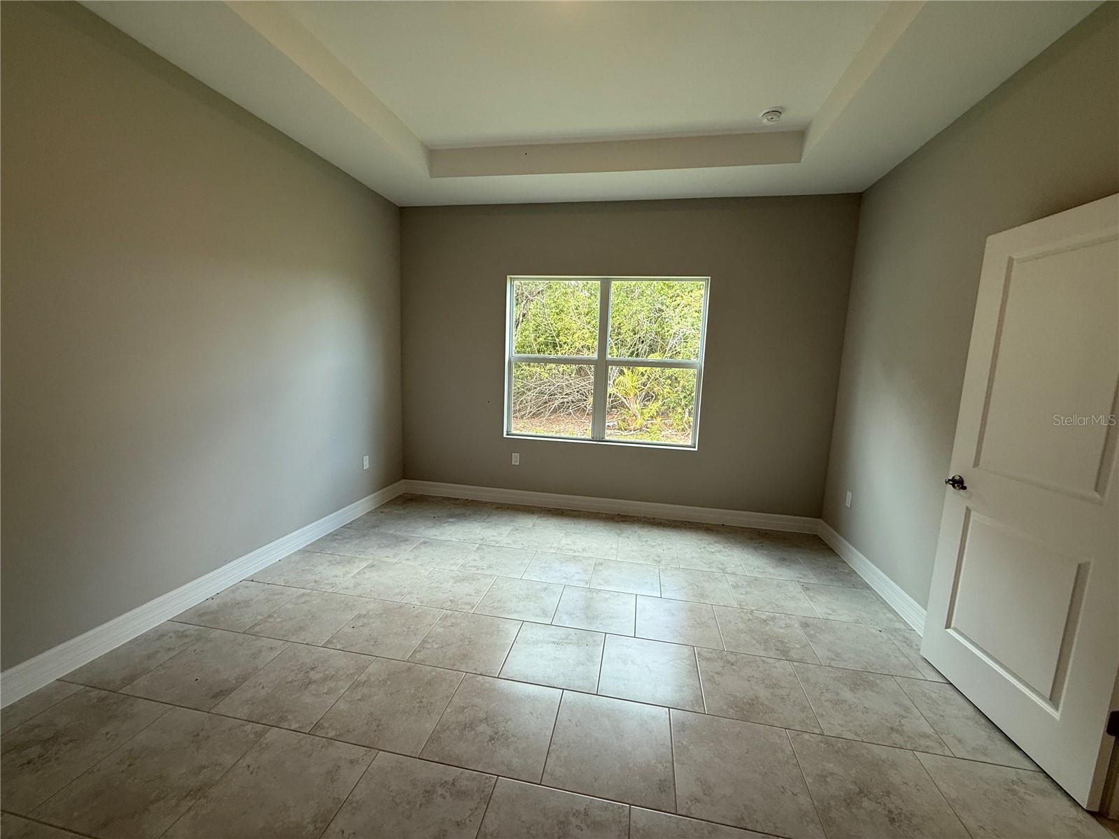 1275 Perry St Property Photo 9