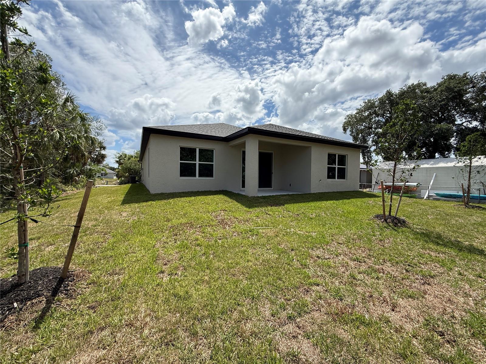 1275 Perry St Property Photo 25