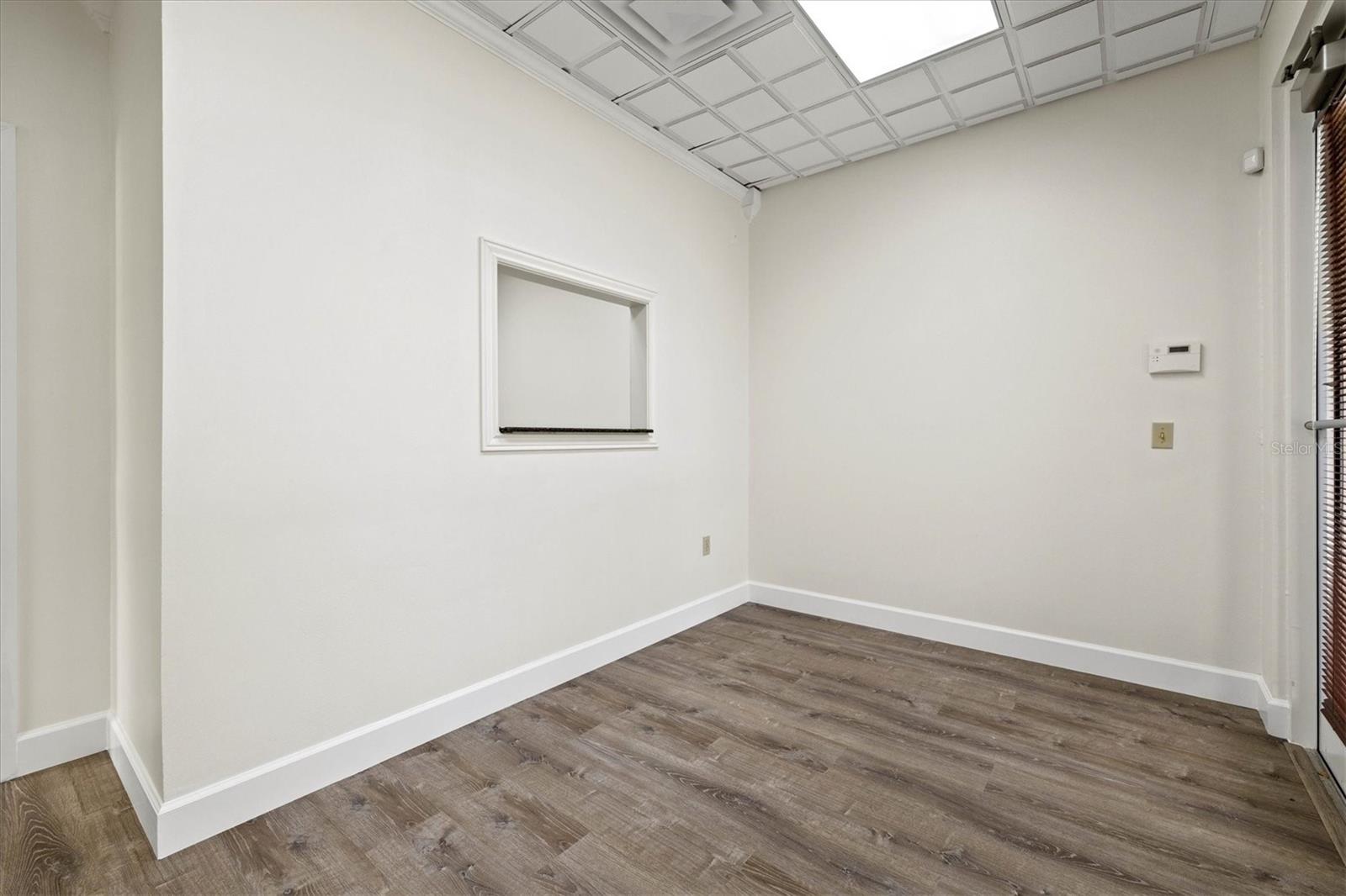 234 N Rhodes Ave #105 Property Photo 10
