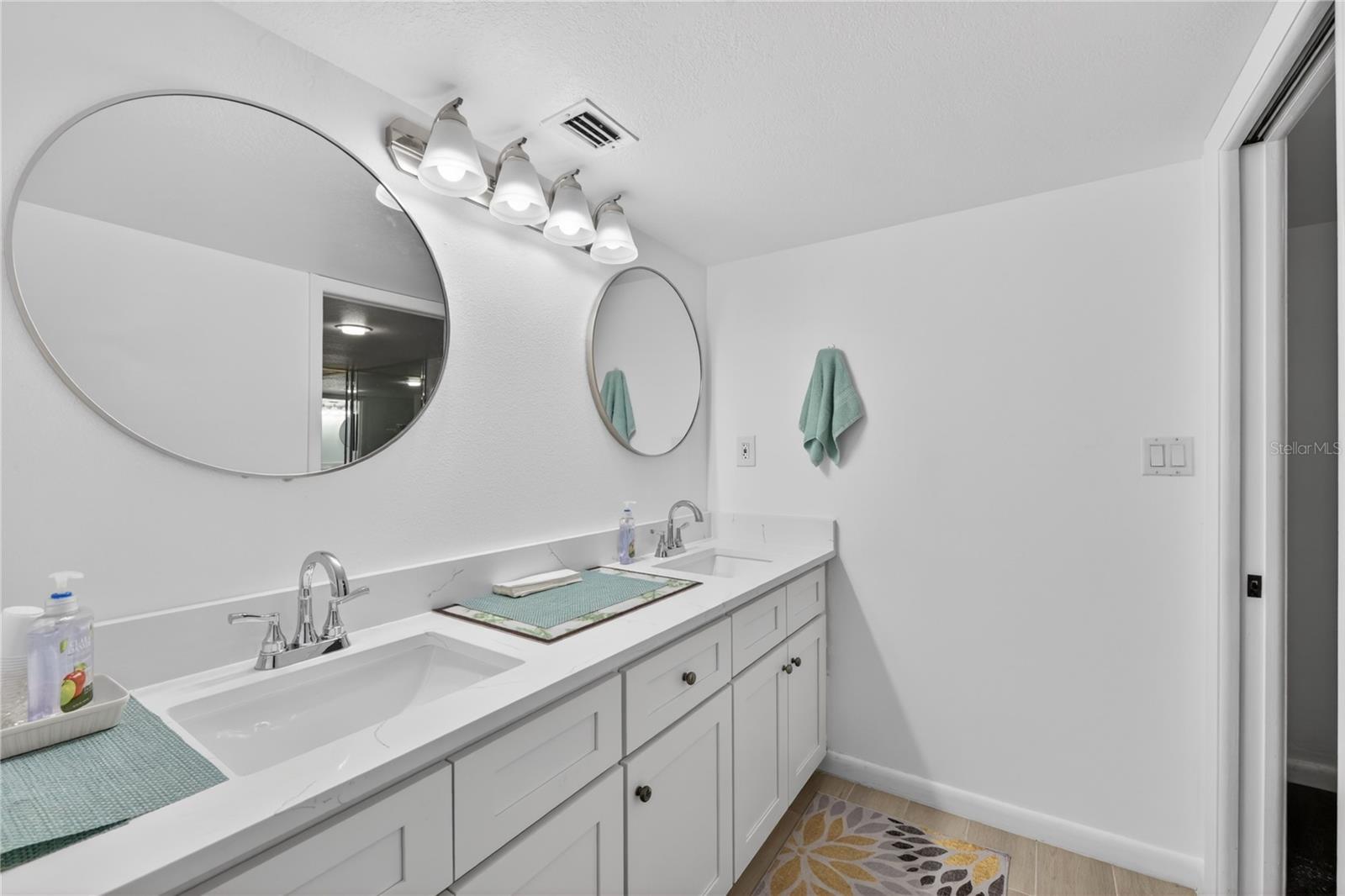 25188 Marion Ave #e208 Property Photo 39