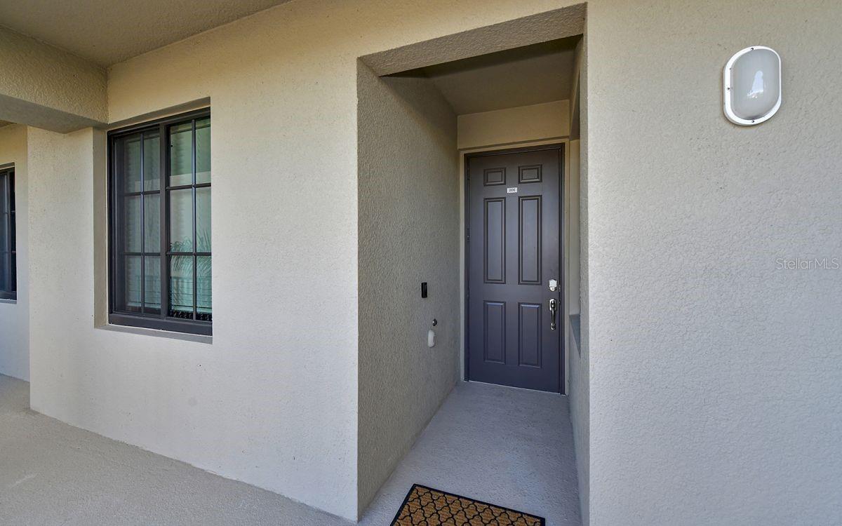 17626 Gawthrop Dr #206 Property Photo 4