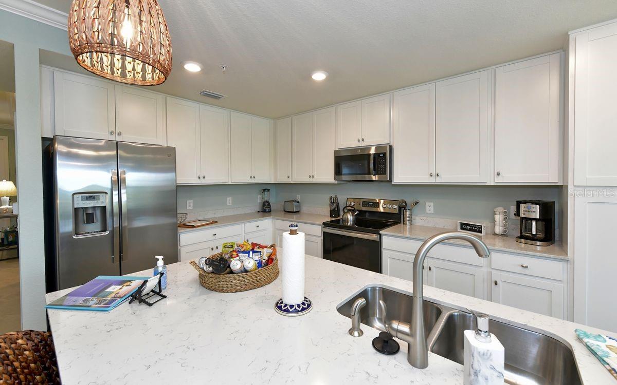 17626 Gawthrop Dr #206 Property Photo 17