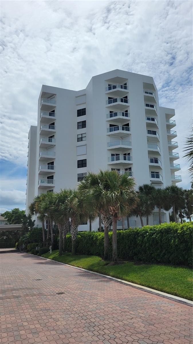 1000 Longboat Club Rd #406 Property Photo 1