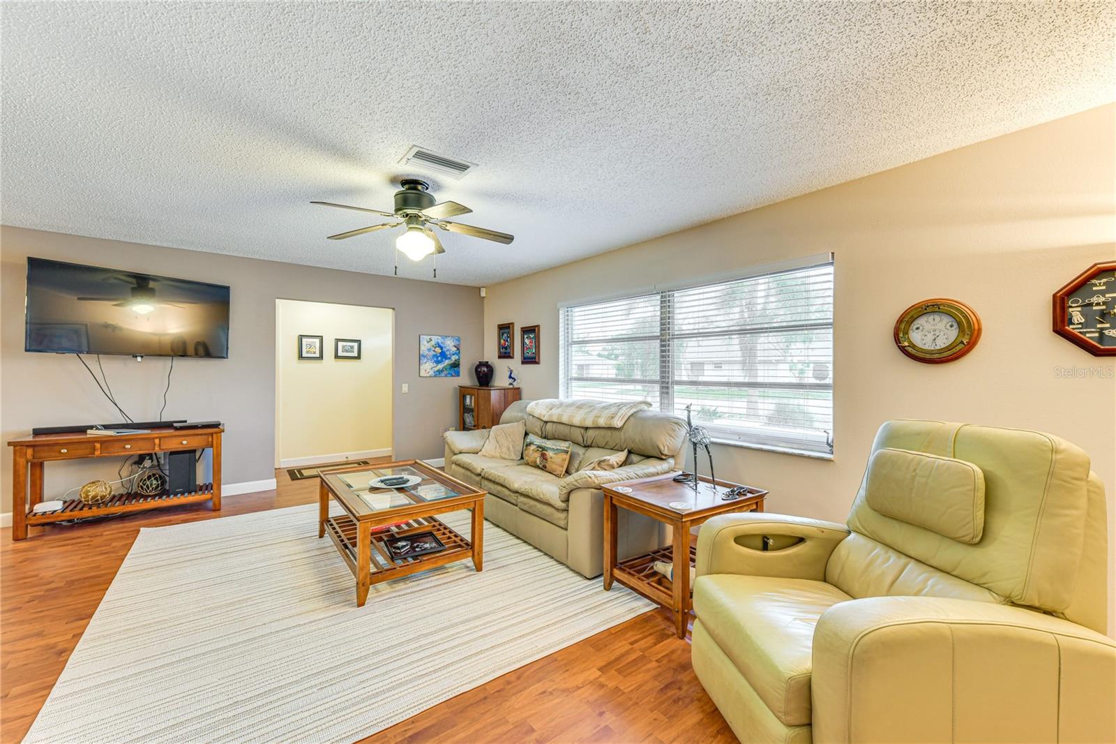 5008 Medalist Rd Property Photo 2