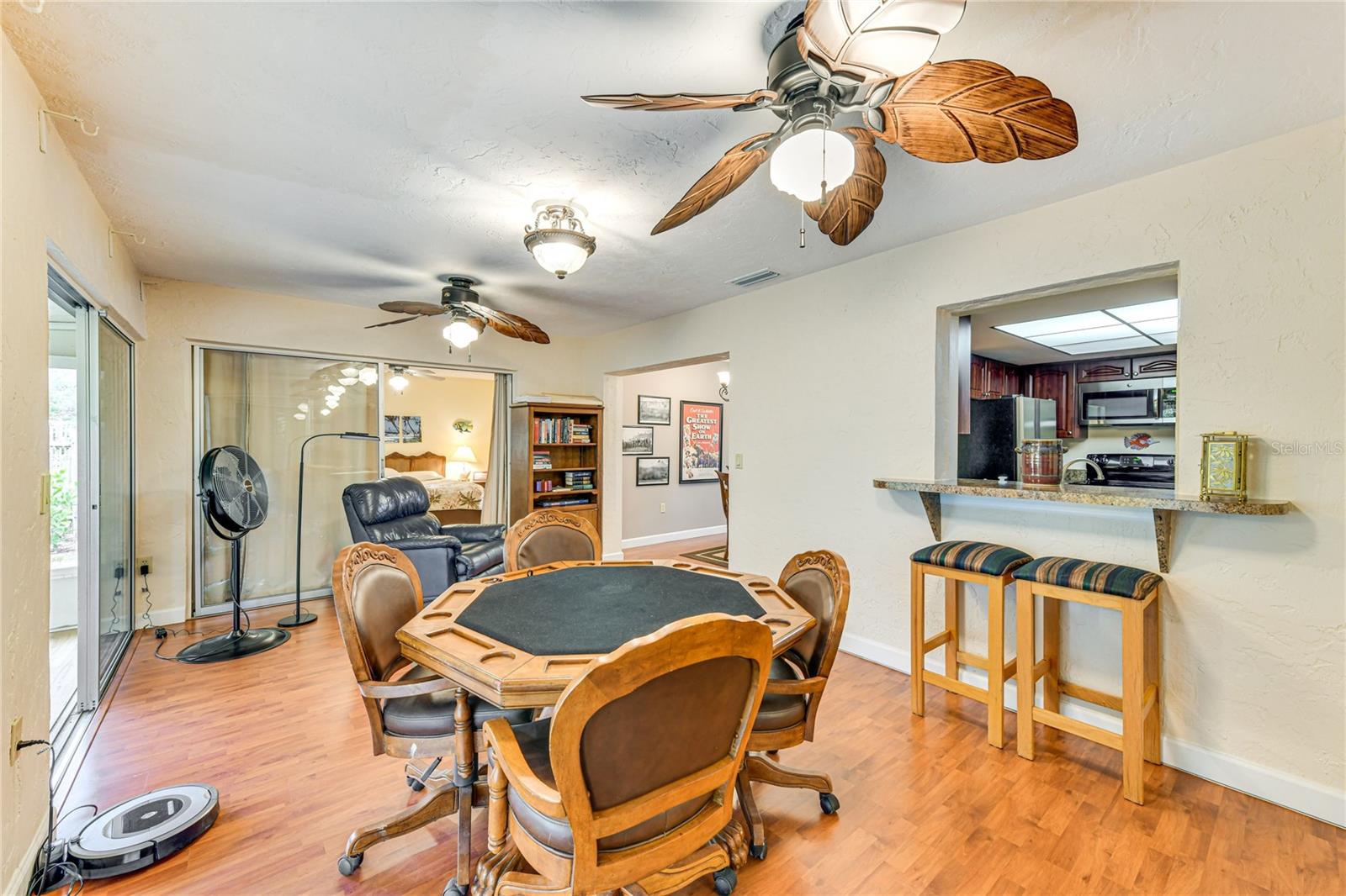 5008 Medalist Rd Property Photo 4
