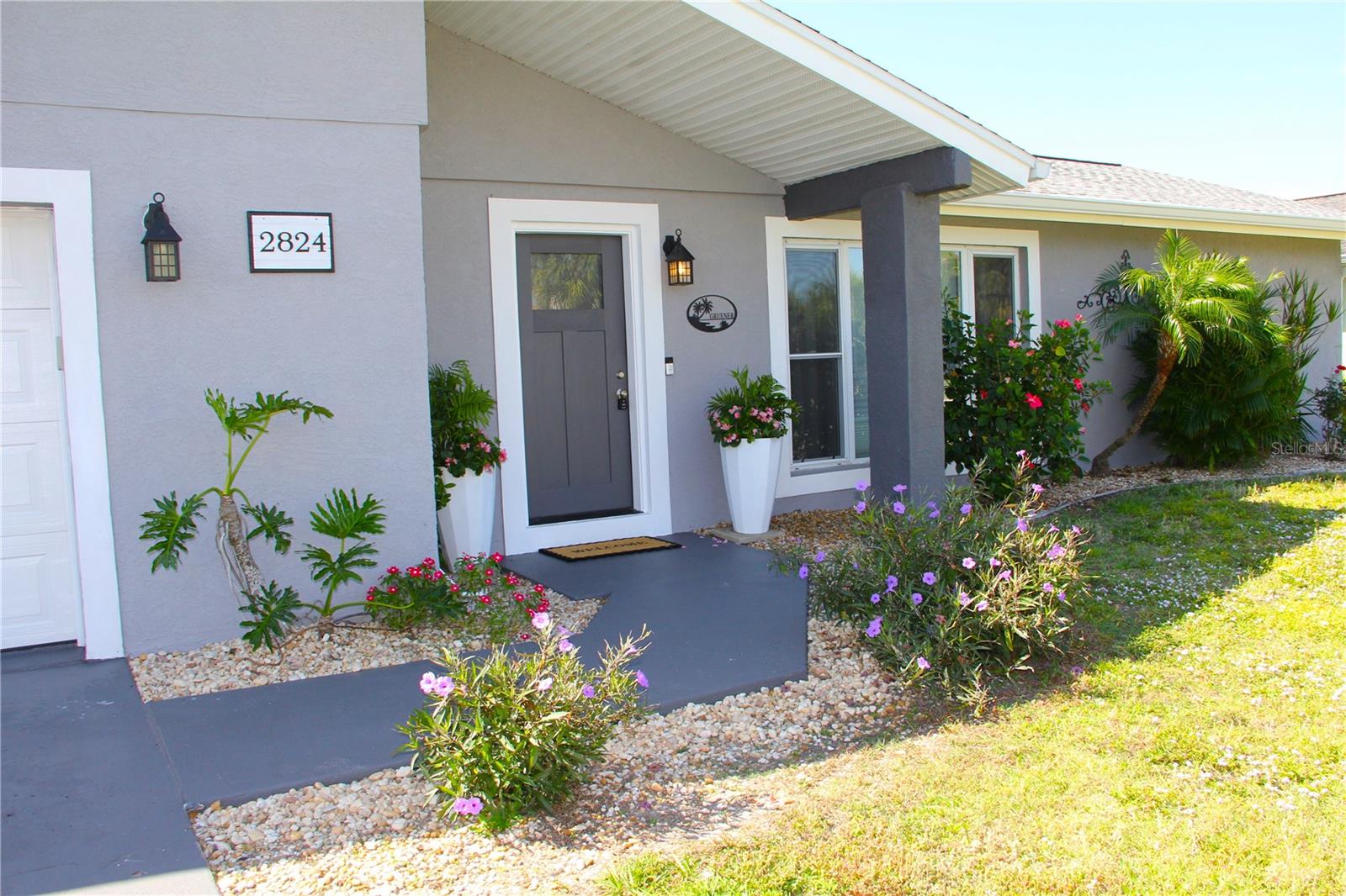 2824 Shannon Dr Property Photo 1