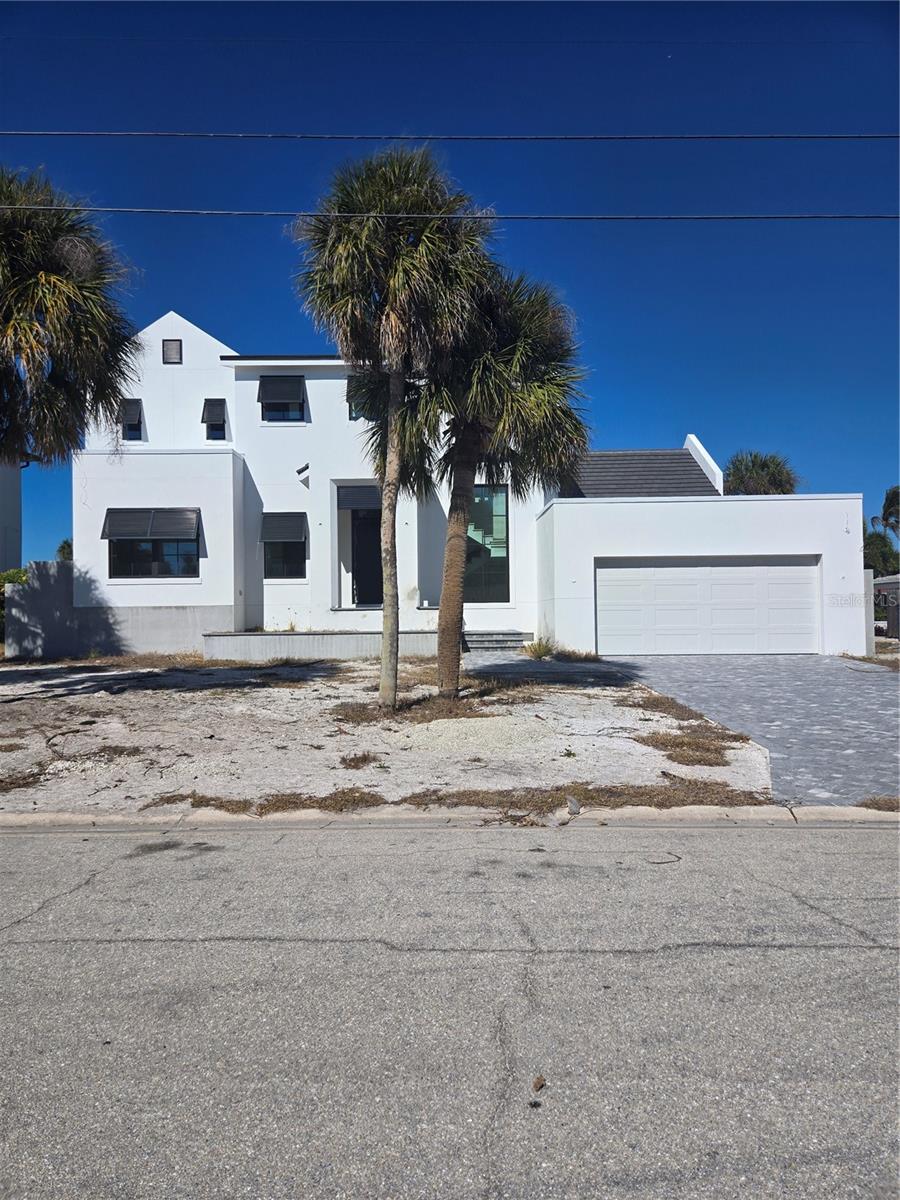 927 Contento St Property Photo 1