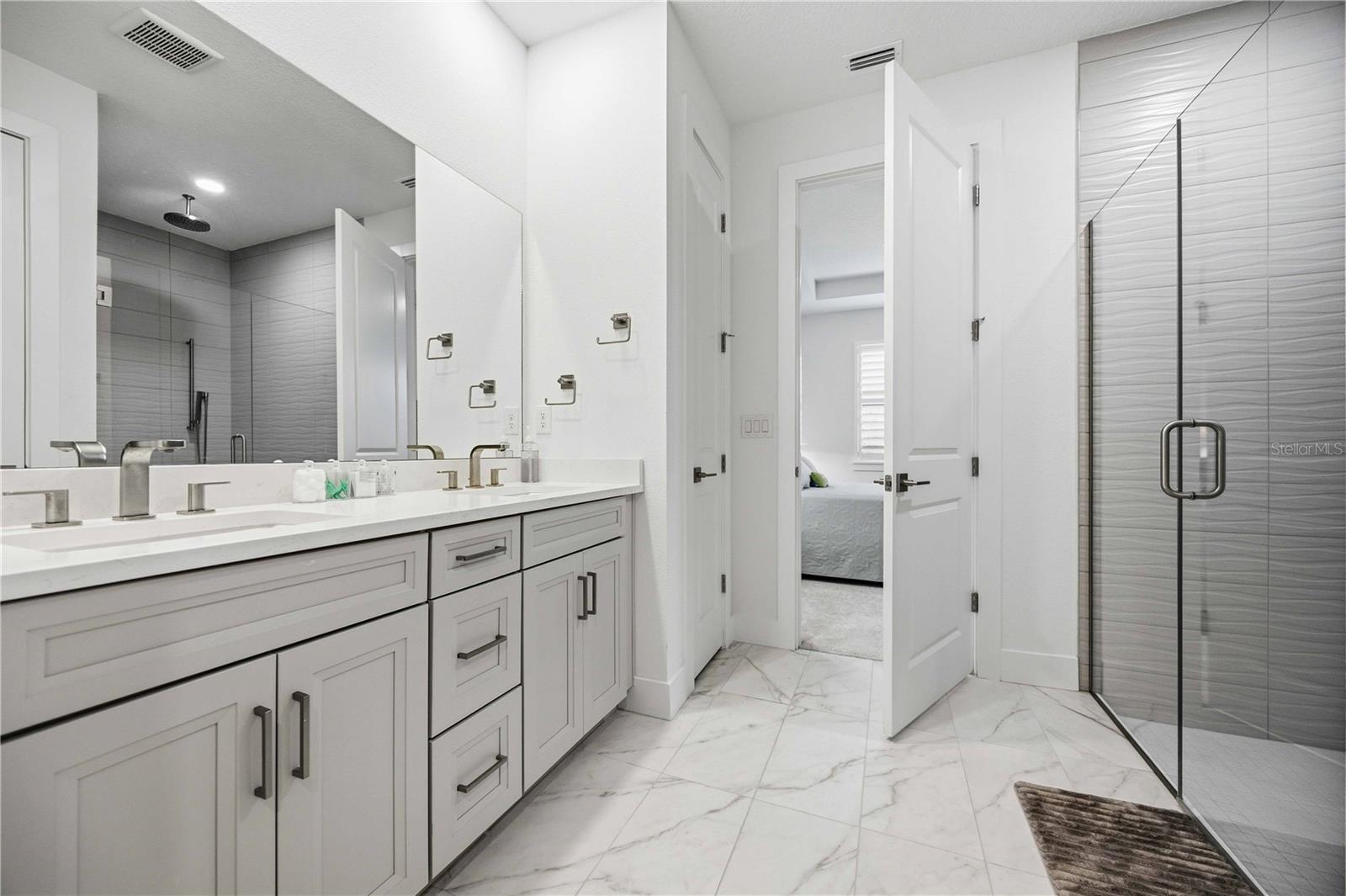 18652 Dayspring Pl Property Photo 4