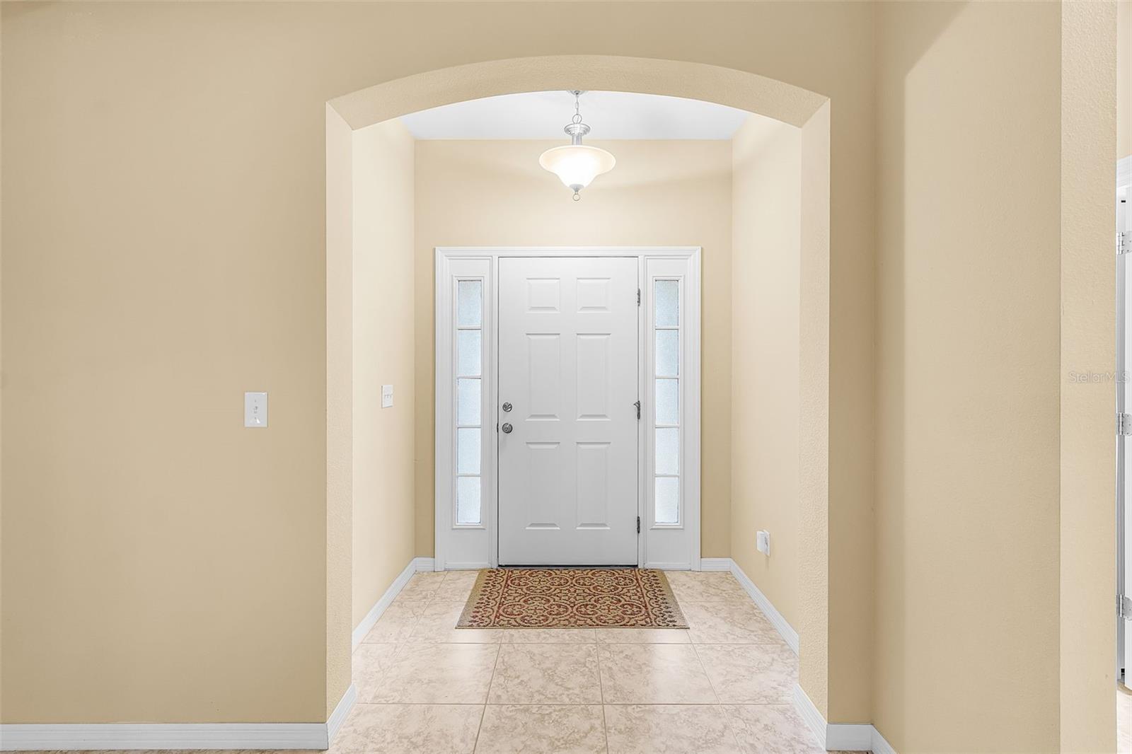 8531 Karpeal Dr Property Photo 6