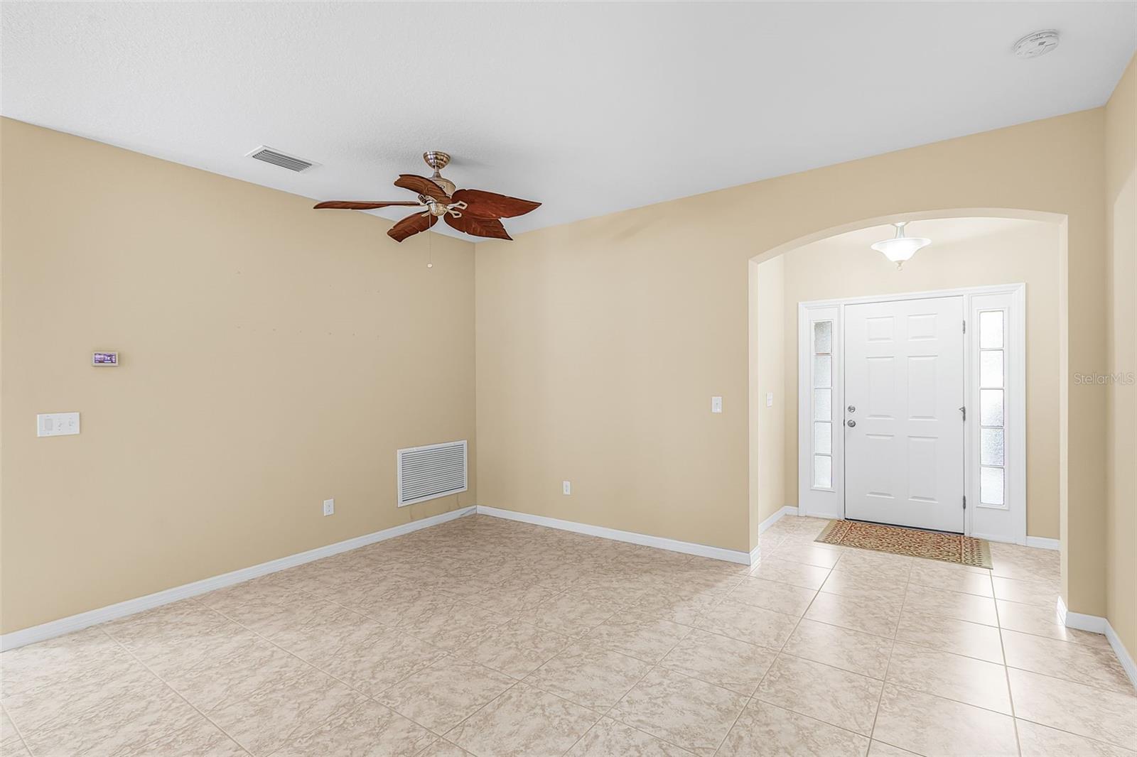 8531 Karpeal Dr Property Photo 12