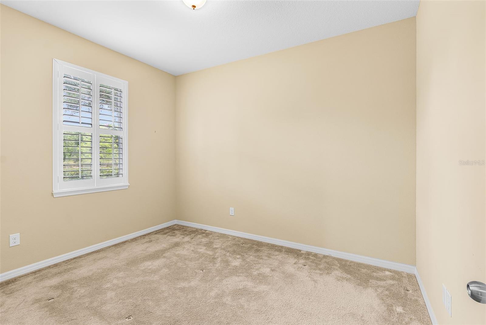 8531 Karpeal Dr Property Photo 15