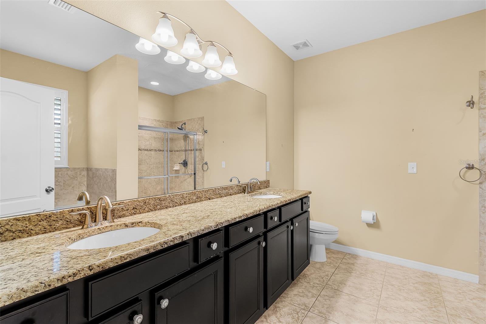 8531 Karpeal Dr Property Photo 18