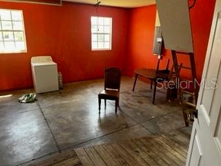 220 Palmetto Cir Ne Property Photo 12