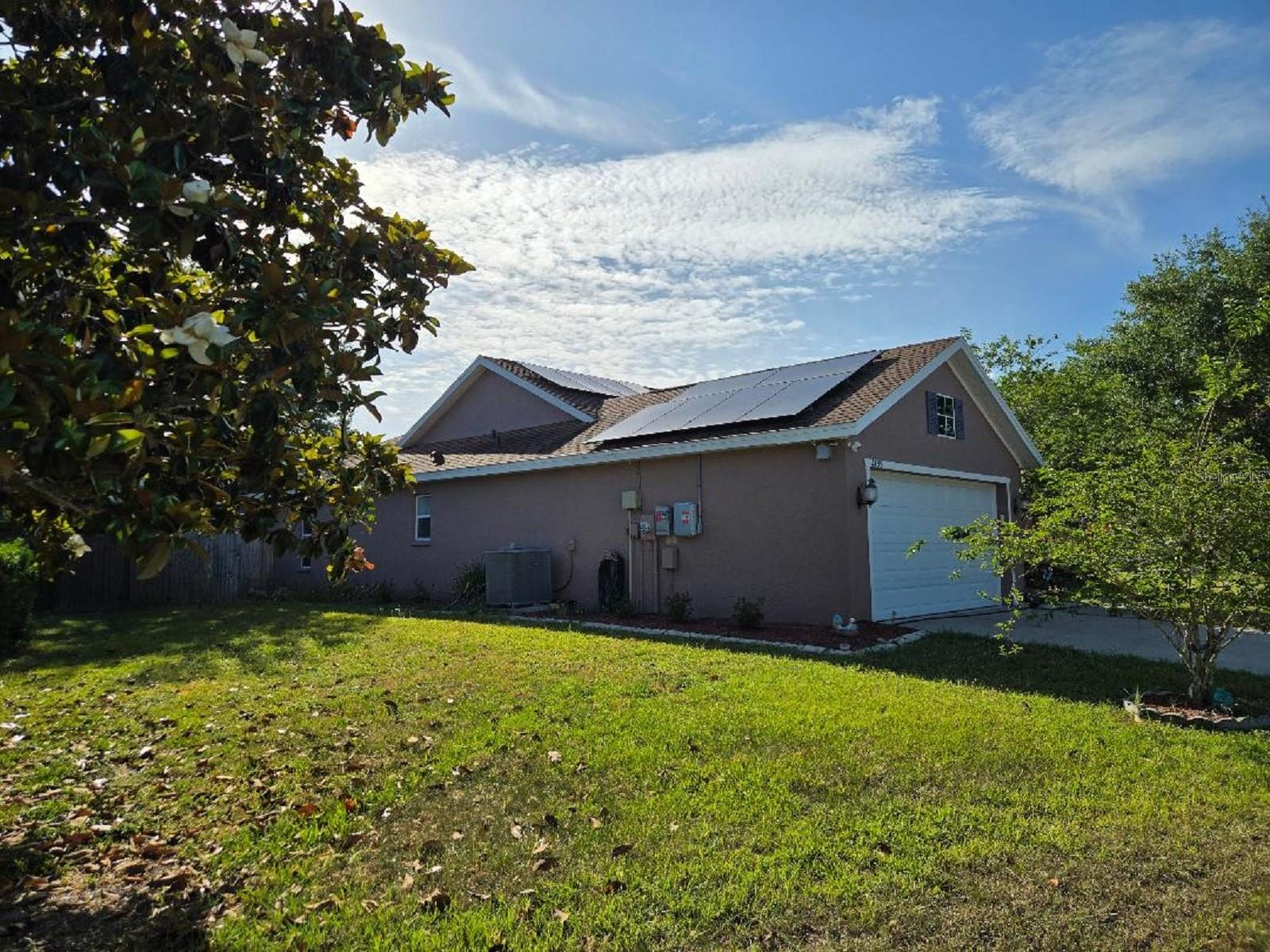4199 Banbury Cir Property Photo 4