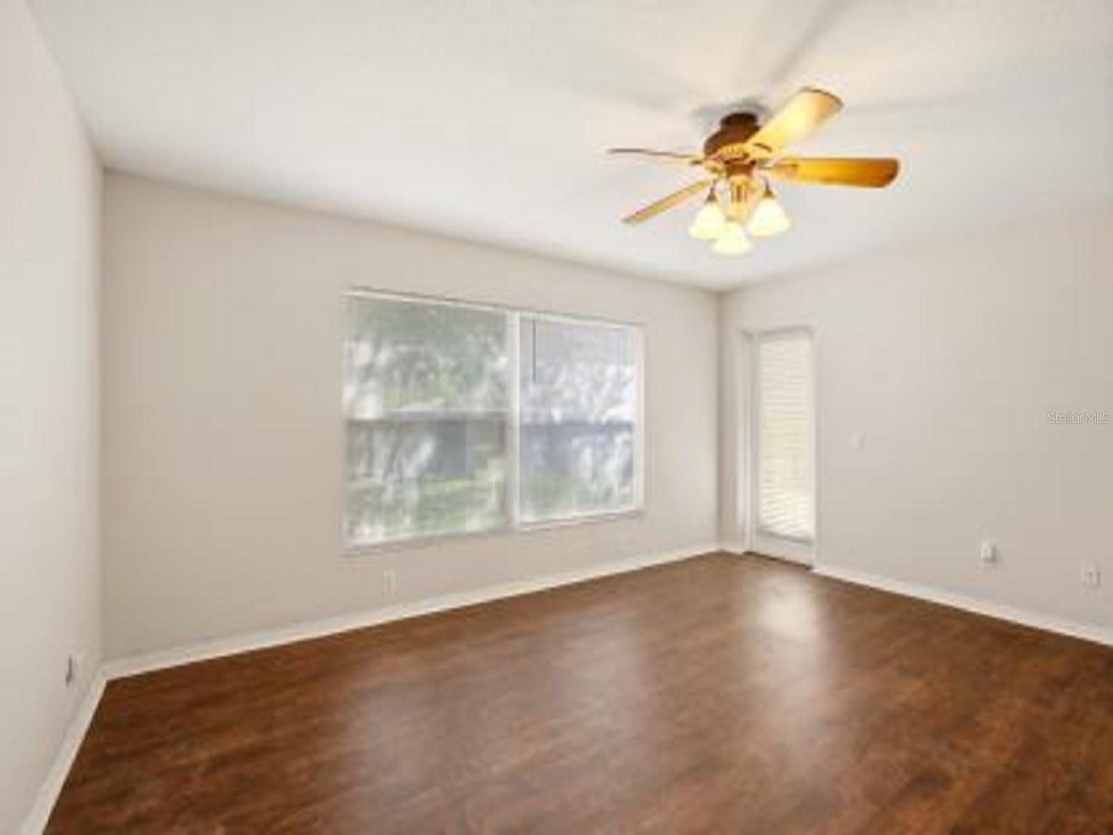 4199 Banbury Cir Property Photo 14