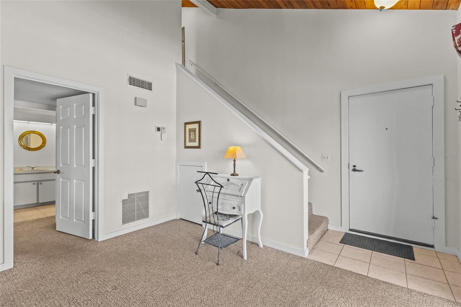 3033 Willow Grn #10 Property Photo 6