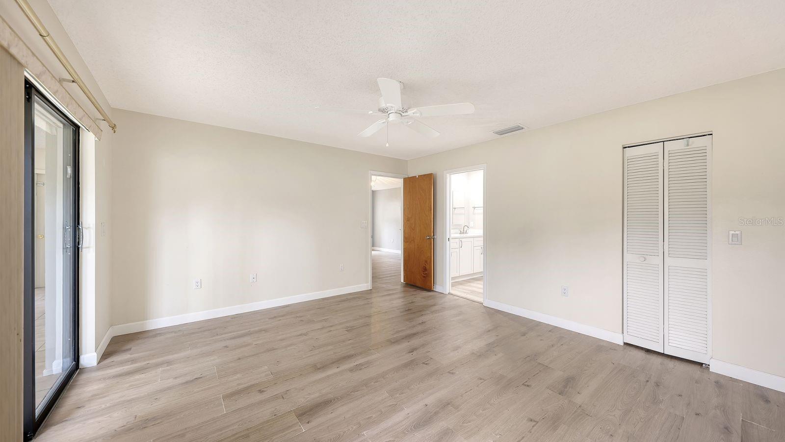 4633 Oak Hill Dr #13 Property Photo 16