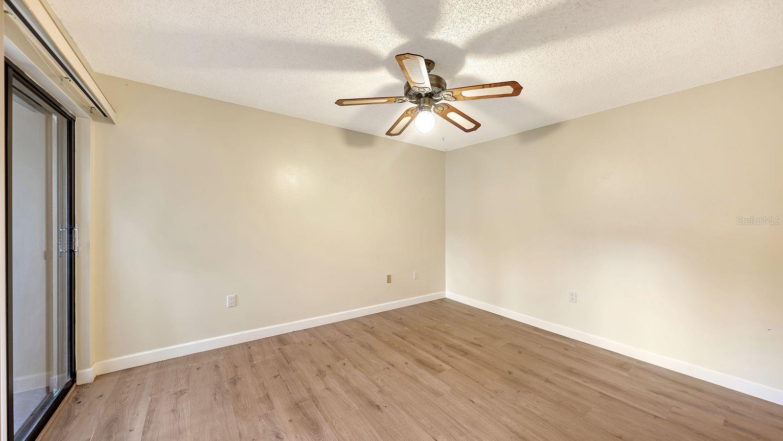 4633 Oak Hill Dr #13 Property Photo 21