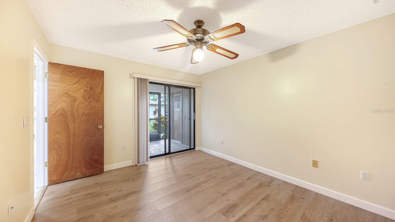 4633 Oak Hill Dr #13 Property Photo 24