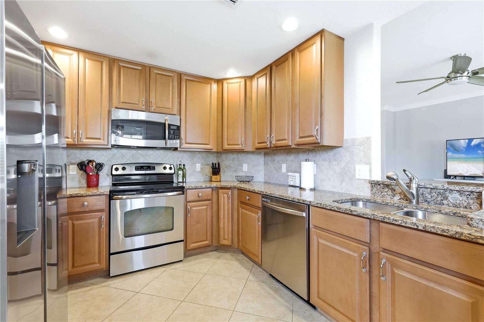 424 Winding Brook Ln #104 Property Photo 6