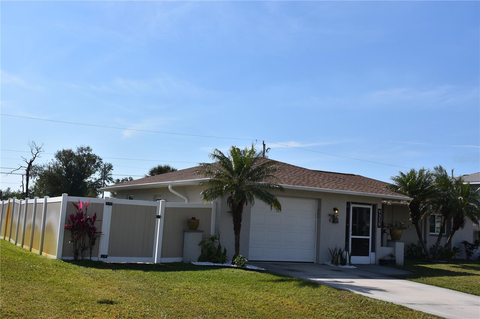 9359 Casa Grande Ave Property Photo 29