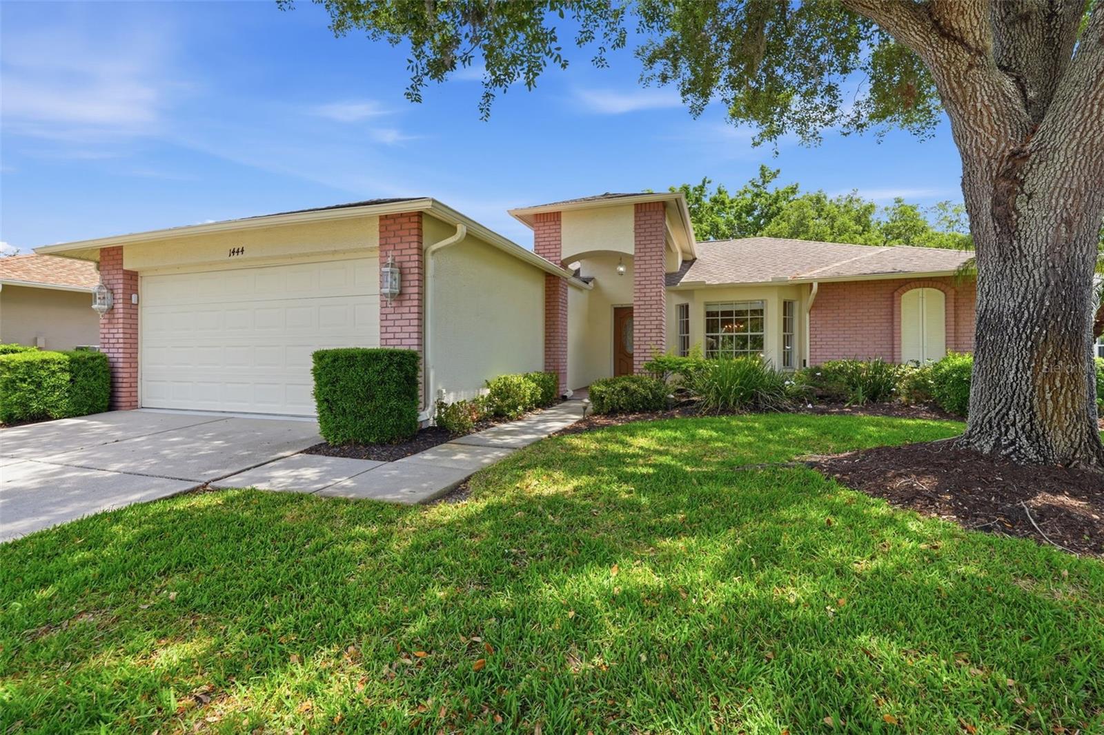 1444 Canberley Ct Property Photo 2