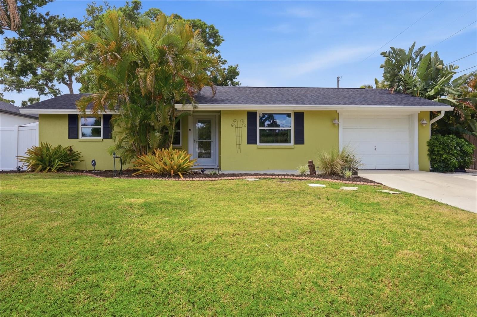 4166 Pompano Rd Property Photo 1